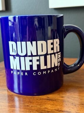 Dunder Mifflin The Office 20 ounce Mug
